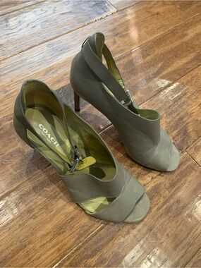 COACH Olive Green Peep-Toe Leather Heels with Ankle Strap